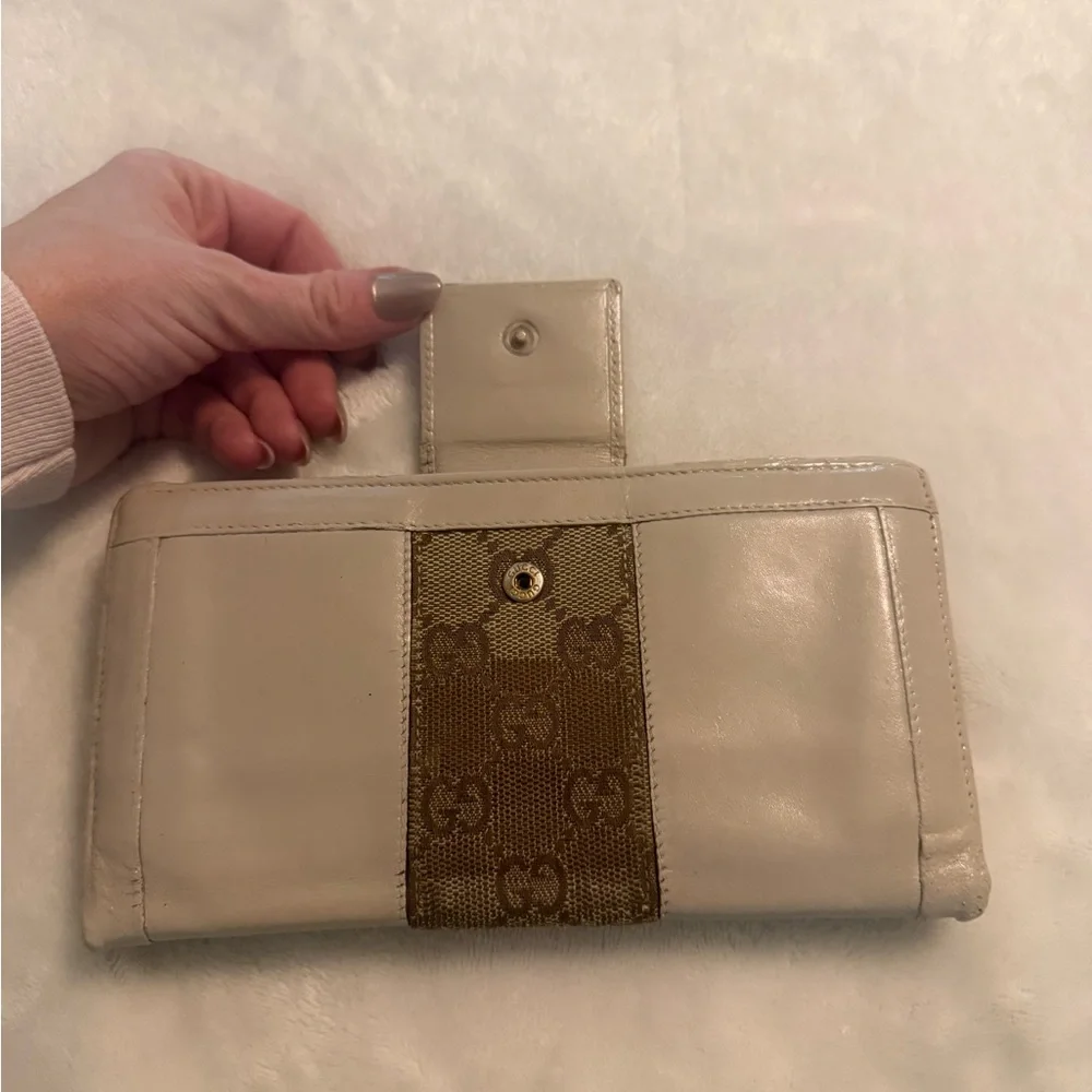 GUCCI Beige GG Monogram Leather Bifold Long Wallet Purse Accessories Italy - Picture 3 of 14